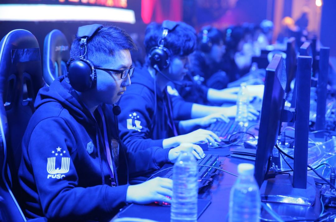 边中卫外扩 边中卫外扩